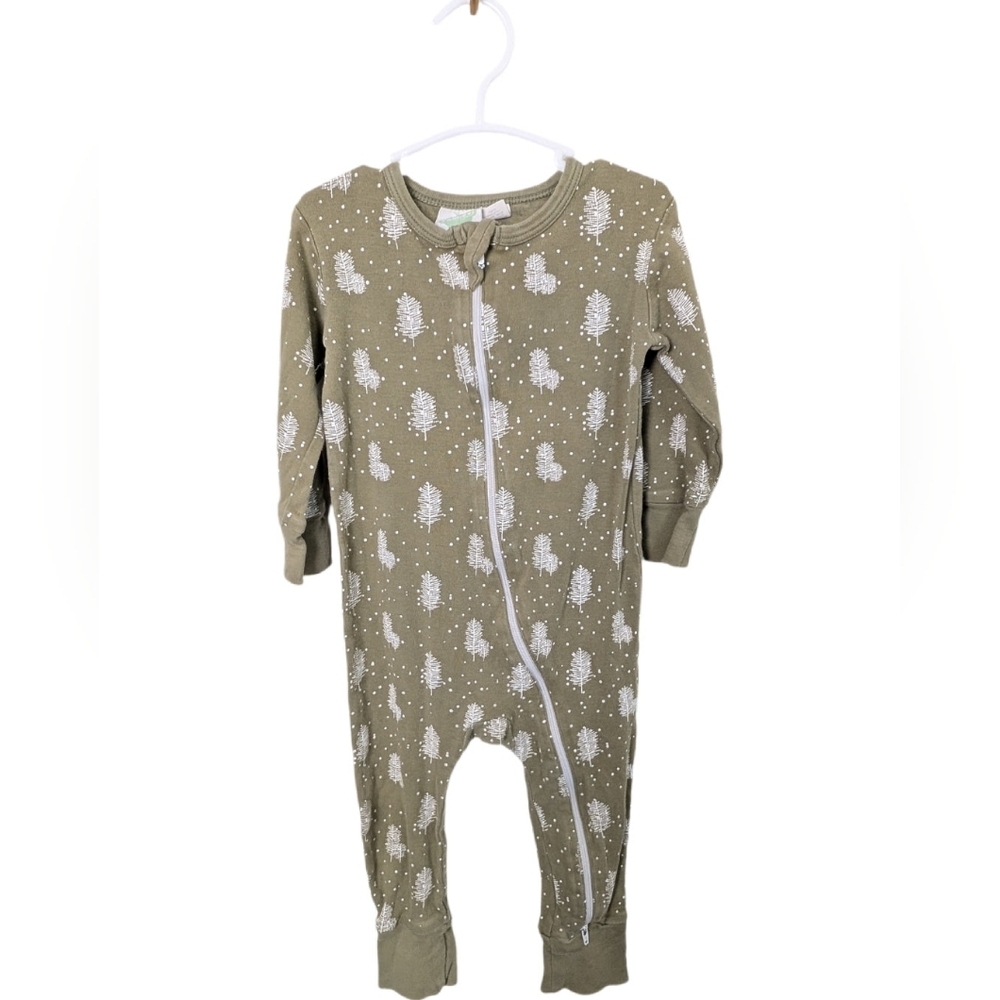 🇨🇦 Parade Cozy Olive Baby Romper with White Tree Design